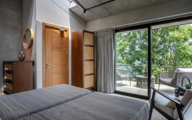LohonoStays Villa Amani 8A