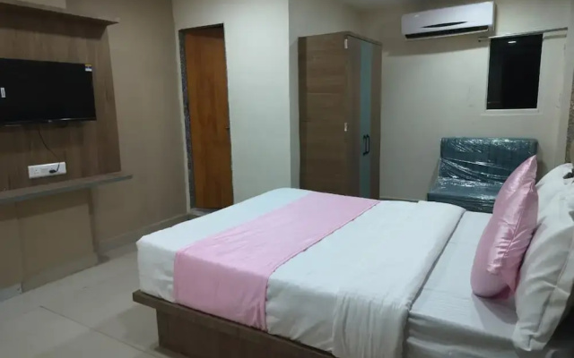 Goroomgo NR Nayan Residency Ahmedabad