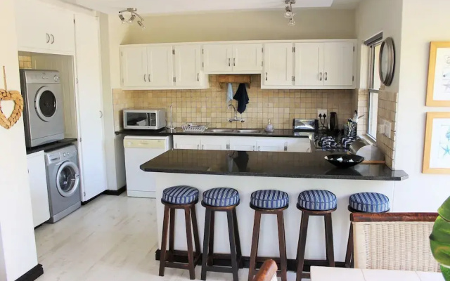 Lagoon Terrace 14