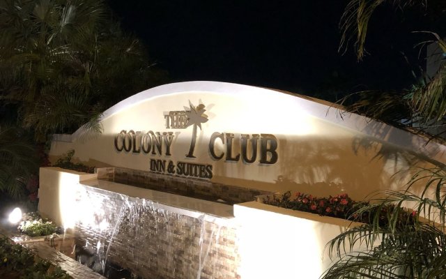 The Colony Club Inn & Suites 1