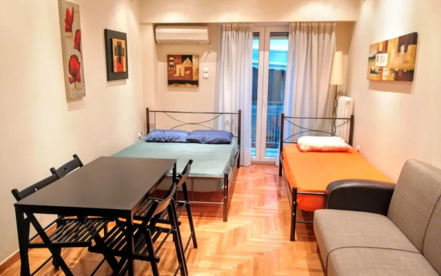 Modern apartment in Athens center