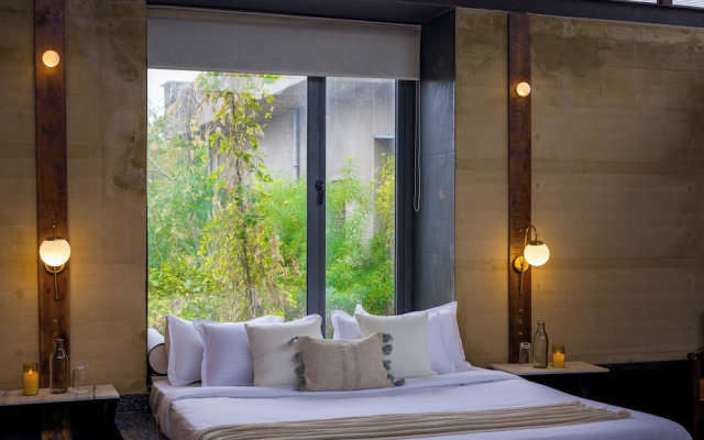 ELIVAAS Hari Bagh 4 BHK Villa