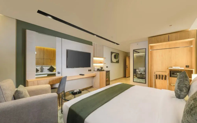 Aryash hotel