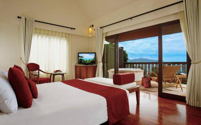Отель Centara Villas Phuket комната для гостей