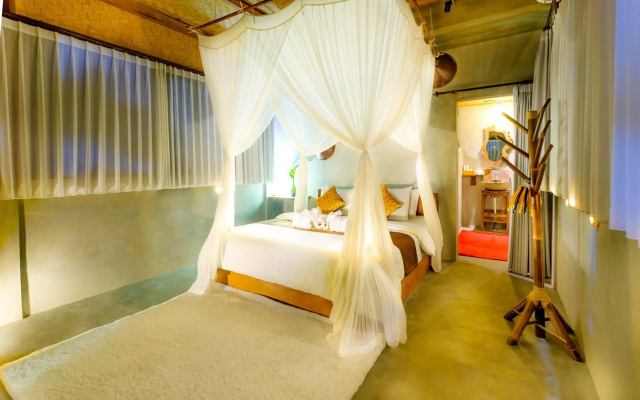 Canggu Wooden Green Paradise