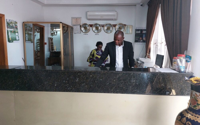 Miklin Hotel