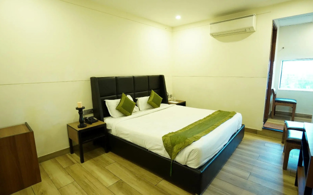 Hotel 360