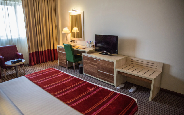 Saffron Boutique Hotel