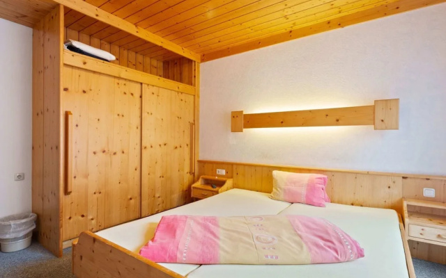 Cozy Apartment in Saalbach-Hinterglemm near Ski Area