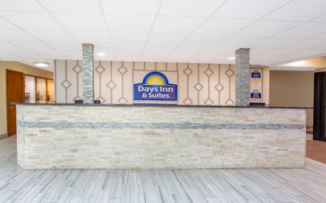 Clarion Pointe Rhinelander Downtown
