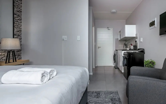 Sandton View E021