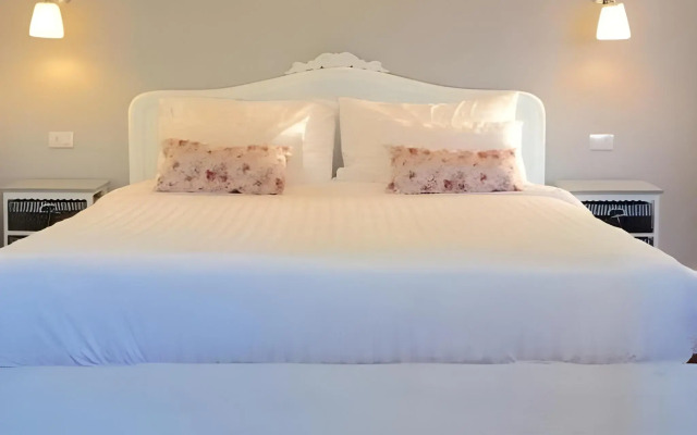 Nai Suan Bed and Breakfast