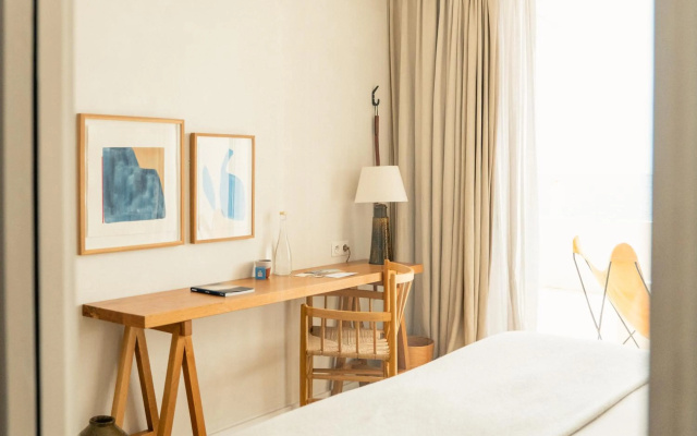 Les Roches Rouges, a Beaumier hotel