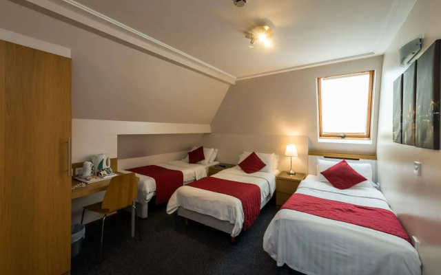 Adria Hotel