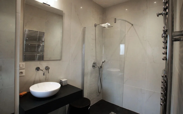 Annecy, apartment with car park near downtown and lake