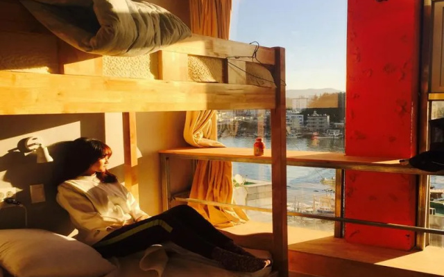 Life Guest House