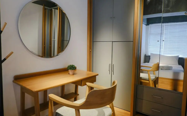 Studio With Private Living Room At Jarrdin Cihampelas Apartment