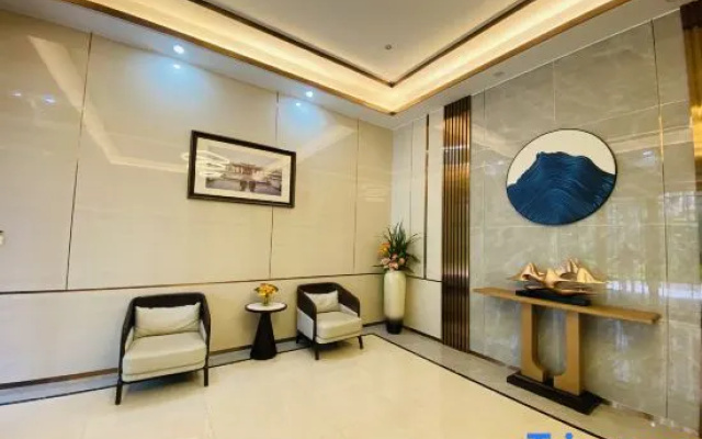 Xili Homestay (Guangxi Sports Center)