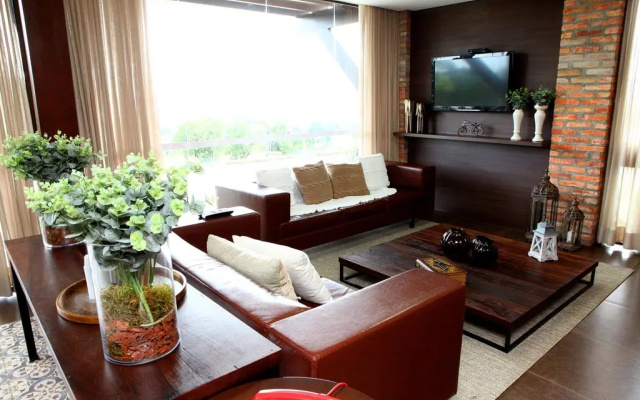 Bormon Hotel
