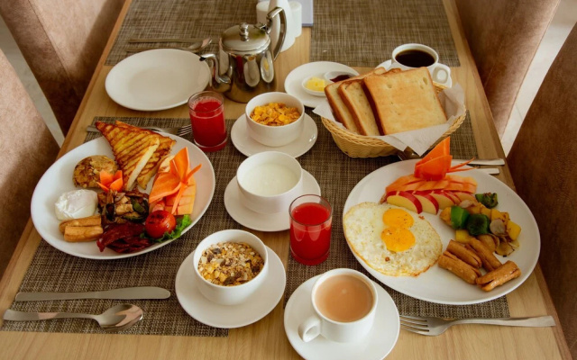 Stay Inn Hotel & Apartment