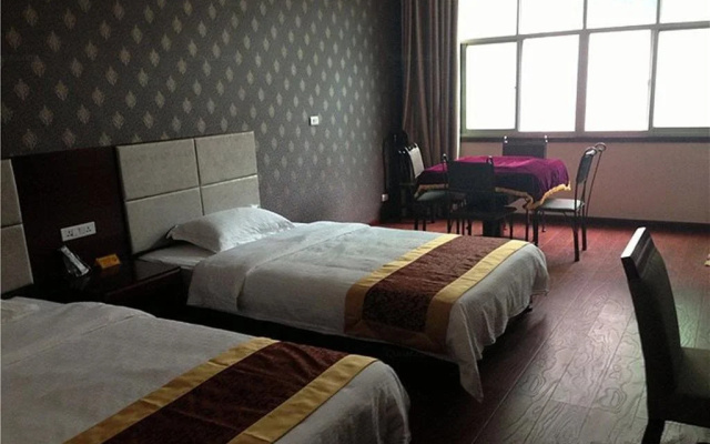 Golden Triangle Express Hotel