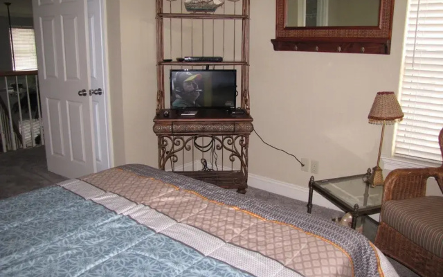 Avalon Beach Estates by Crystal Waters