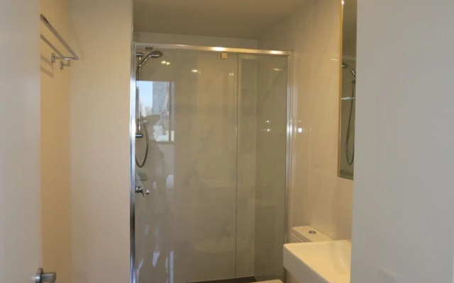 Ivy brisbane (700i)