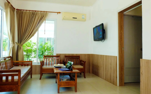 Laem Sing Natural Beach Resort