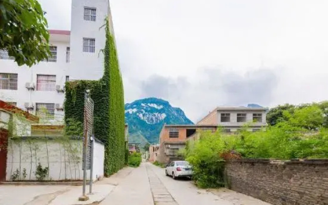 Nanxi Homestay (Huashan Scenic Area Yuquan Courtyard)