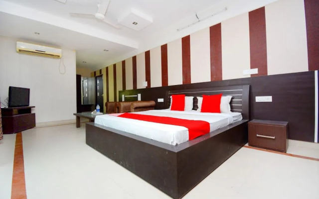 Hotel Piccadily by OYO Rooms