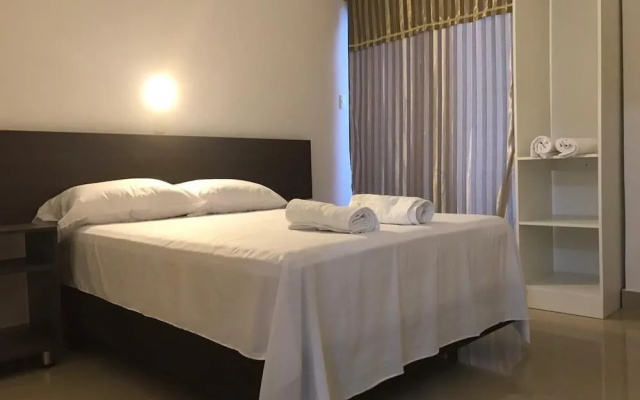 Mare S&M Hostal