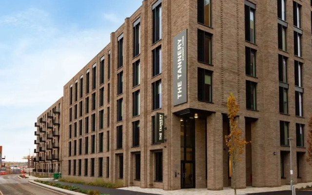 Modern Rooms in LEICESTER SK - Hostel