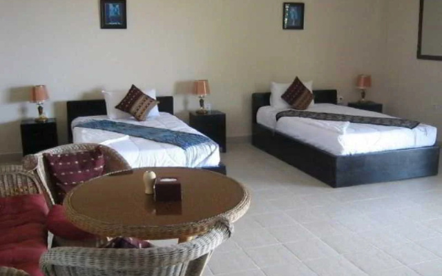 Golden Rooster Resort