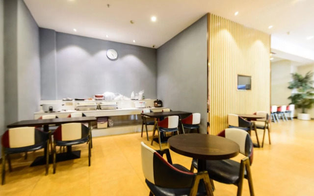 Yimi Inn Guangzhou Feixiang Park Metro Branch