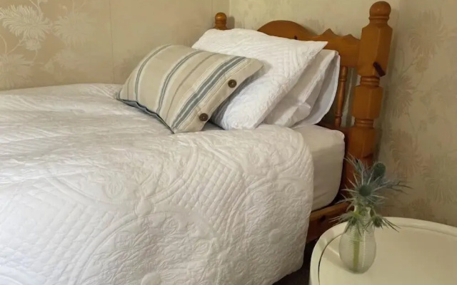 Glen Lyon Lodge Bed & Breakfast