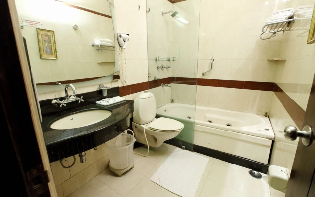Hotel Royal Castle Grand