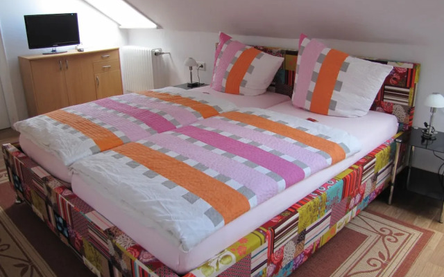 Hotel Pension zur Rose