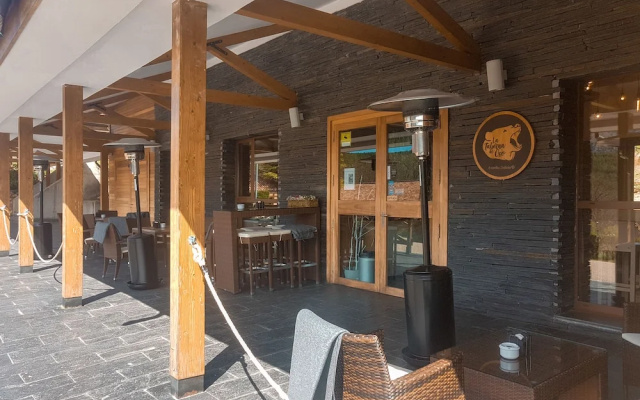 Hostel Oso Pardo Superior
