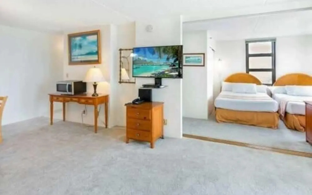 Tower 2 Suite 1214 1 Bedroom Condo