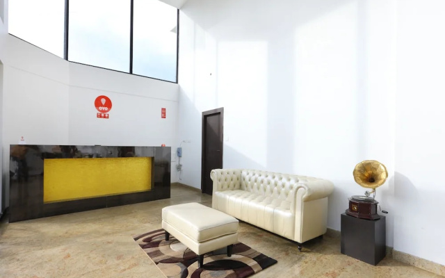 OYO 13838 Ramana Holiday Inn