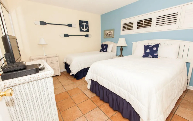 Holiday Surf and Racquet Club by Holiday Isle