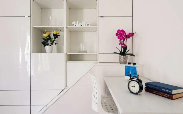 The Armadale Road Residence I