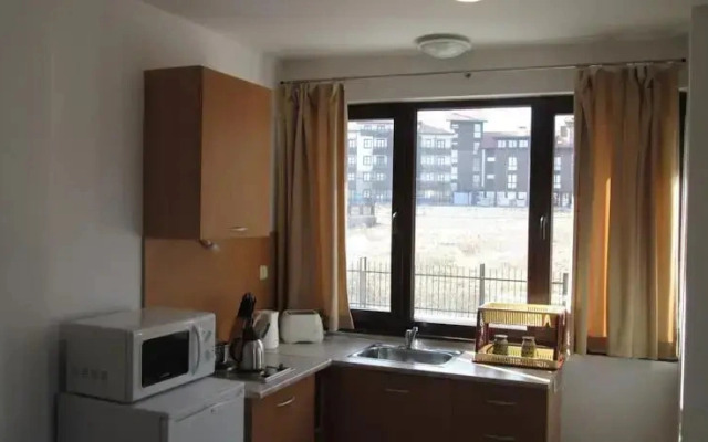 Ramada 2 Alexander Services Apartments