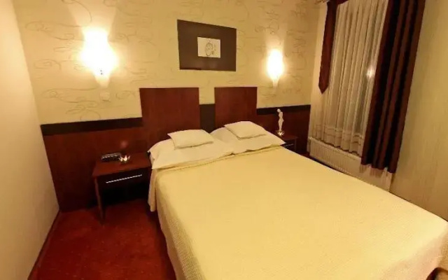 Hotel Korona