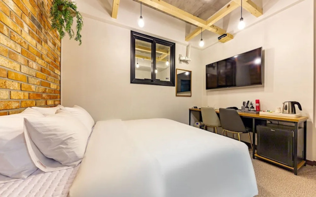 Jinju Hotel Vovo