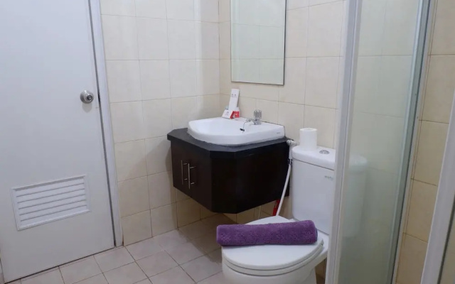 Cosmo Terrace Apartment with Direct Access to Thamrin City Mall