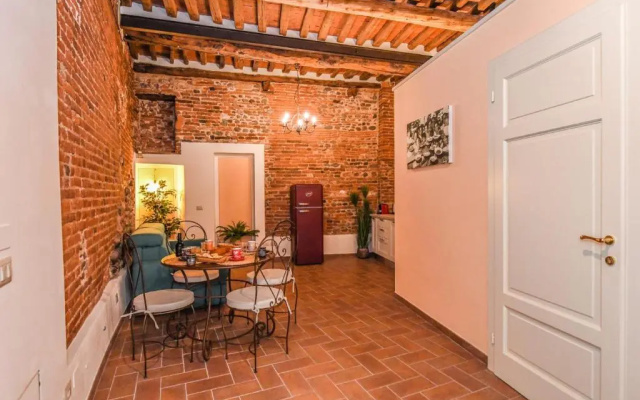Micheli Suite Anfiteatro Square