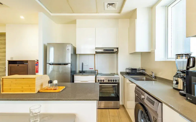 Superhost  Stylish 1BR in Bloom Tower