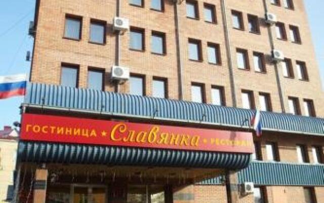 Гостиница Славянская в Кургане 1 отзыв об отеле, цены и фото номеров - забронировать гостиницу Славянская онлайн Курган вид на фасад