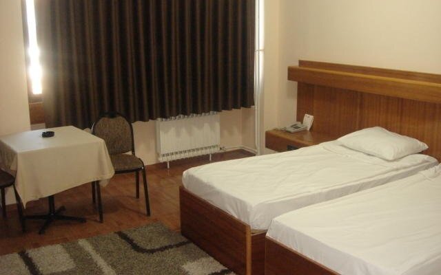 Ege Guneş Hotel Турция, Измир - отзывы, цены и фото номеров - забронировать отель Ege Guneş Hotel онлайн комната для гостей